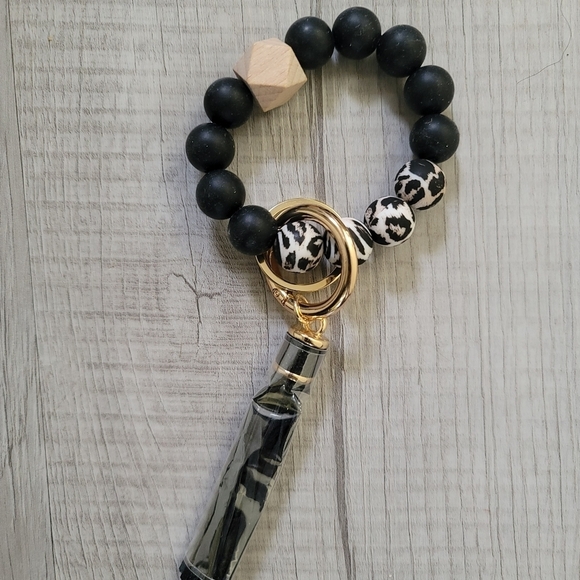 Animal Print Wood Silicone Beaded Keychain w/ Third Eye - Picture 4 of 5